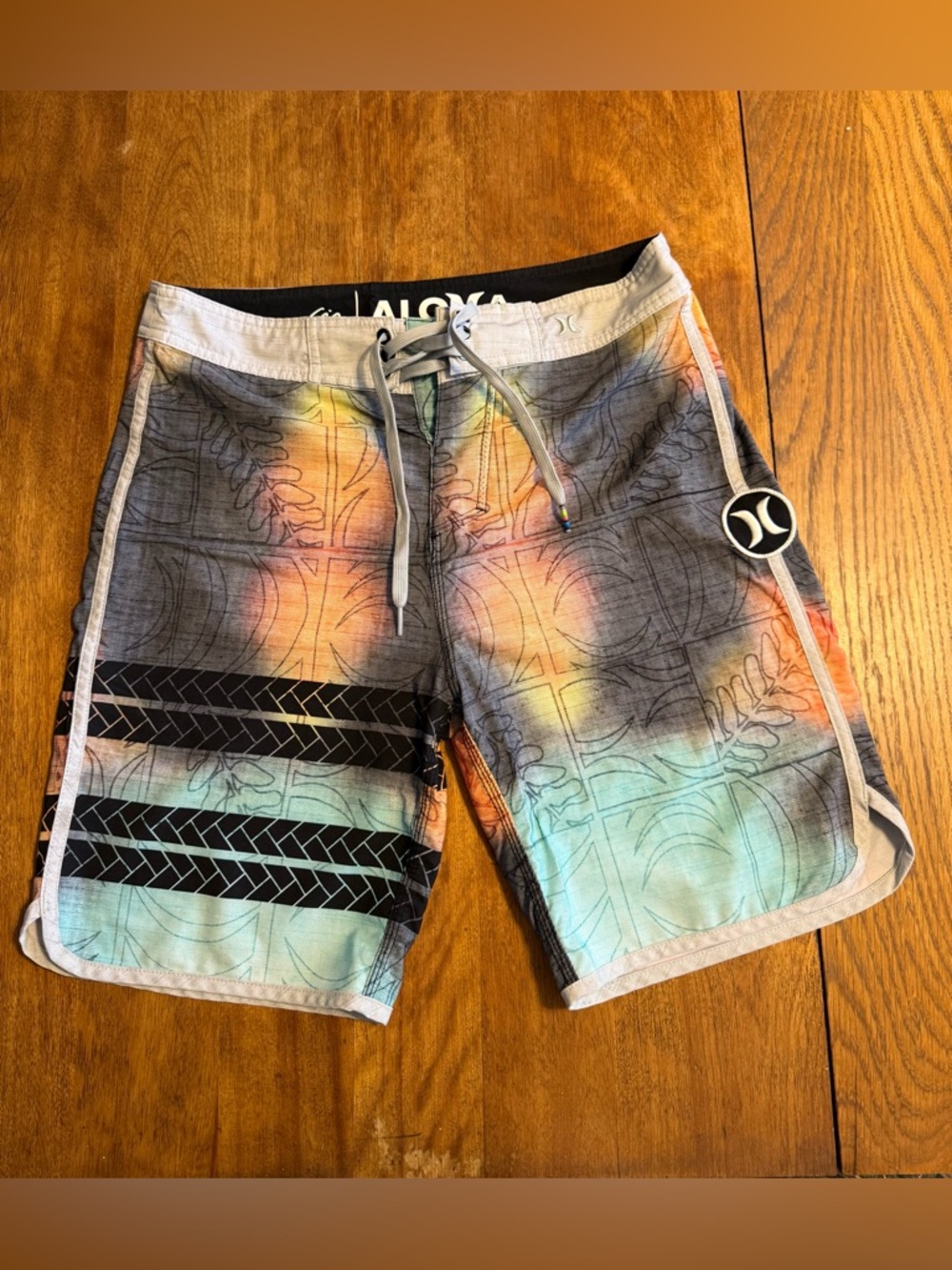 Hurley Men’s Phantom Sig Zane Aloha Board Shorts